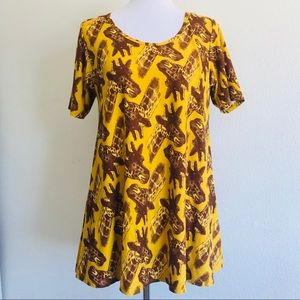 Lularoe | giraffe perfect tee
